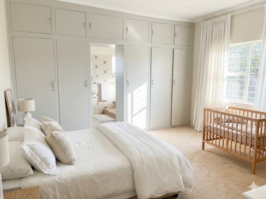 5 Bedroom Property for Sale in Protea Park North West